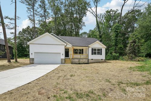 2-403 W Charlotte Ave, Mount Holly, NC, 28120-1723 | Card Image