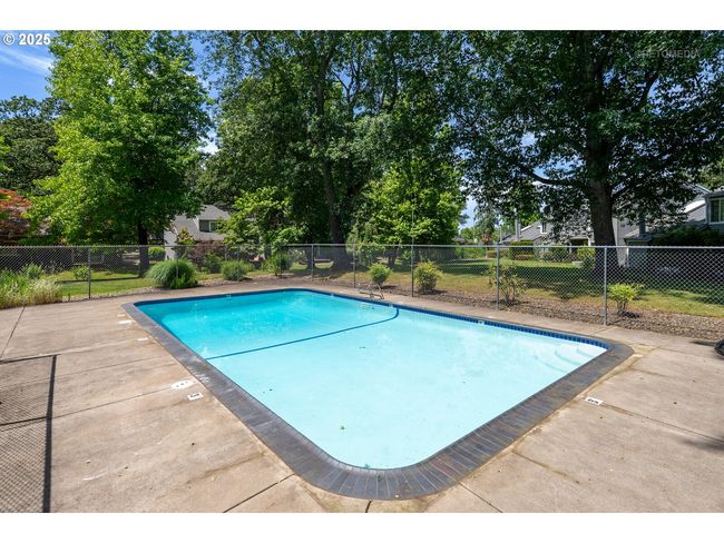 5312 Sw Erickson Ave, Condo with 2 bedrooms, 2 bathrooms and 1 parking in Beaverton OR | Image 37