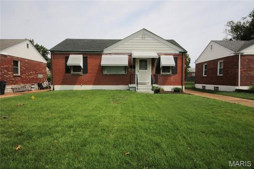 4317 Sunshine Dr, Saint Louis, MO, 63116-2118 | Card Image