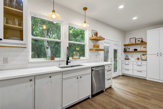 511 W Red Bird Ln, House other with 3 bedrooms, 2 bathrooms and null parking in Duncanville TX | Image 19