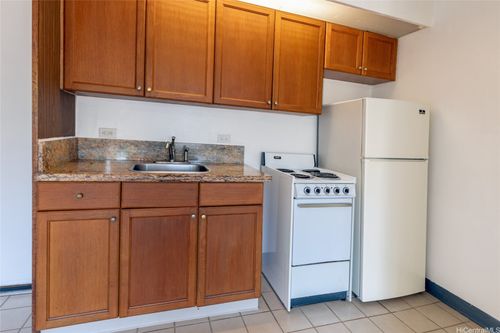 211-1459 Pele St, Honolulu, HI, 96813-2056 | Card Image