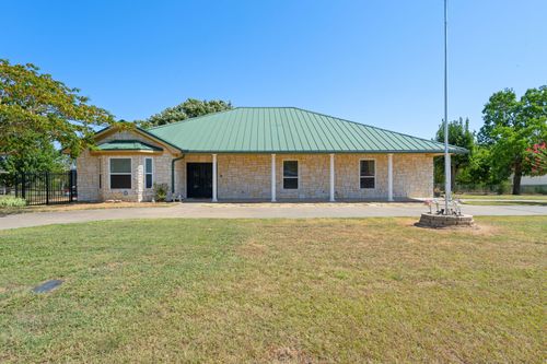 330 Mohawk Trl, East Tawakoni, TX, 75472-6266 | Card Image