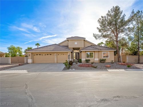 6639 Water Crossing Ave, Las Vegas, NV, 89131-0217 | Card Image
