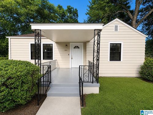 1105 Pineview Rd, BIRMINGHAM, AL, 35228-1426 | Card Image