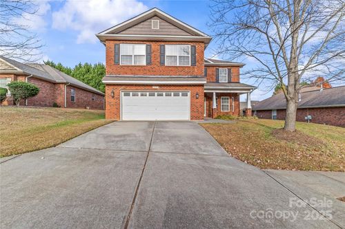 2532 Glyncastle Way, Gastonia, NC, 28056-7515 | Card Image