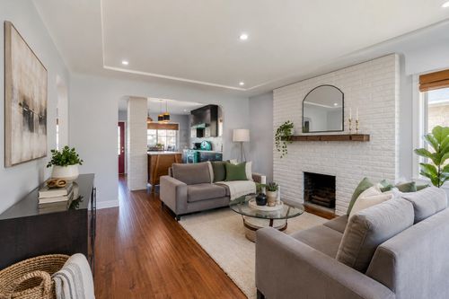 2951 Venables St, Vancouver, BC, V5K2R8 | Card Image