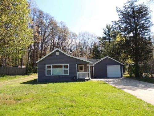 3323 Blue Star Highway, Saugatuck Township, MI, 49453 | Card Image