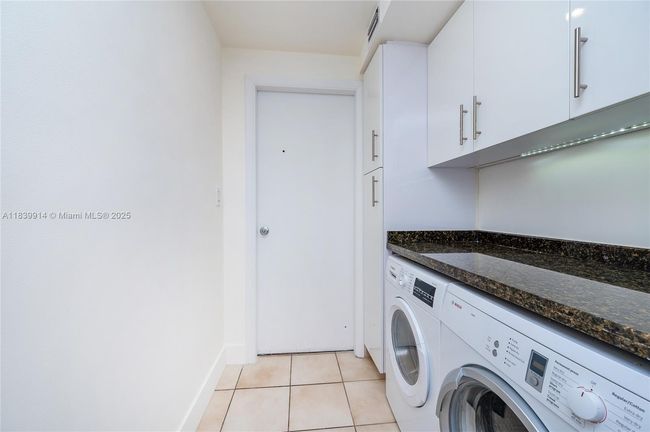 APT-8G - 609 Ocean Dr, Condo with 2 bedrooms, 2 bathrooms and null parking in Key Biscayne FL | Image 25