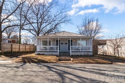 118 & 120 E Kivett St, Asheboro, NC, 27203-6412 | Card Image