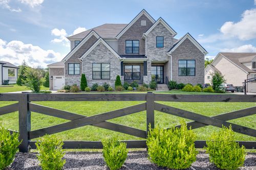 1053 Annecy Pkwy, Nolensville, TN, 37135-3040 | Card Image