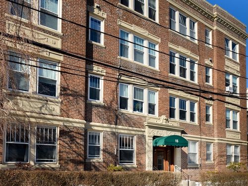 apt-6-15 Colliston Rd, Boston, MA, 02135-7830 | Card Image