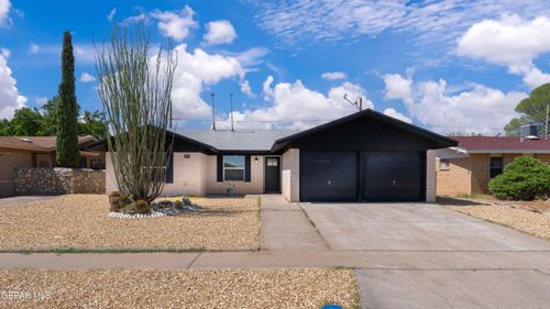 2021 Solano Dr, El Paso, TX, 79935-2623 | Card Image