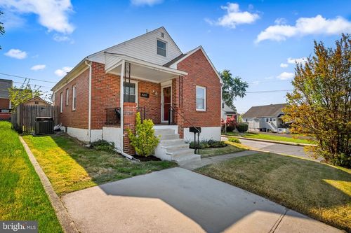 8201 Old Harford Rd, PARKVILLE, MD, 21234-4501 | Card Image