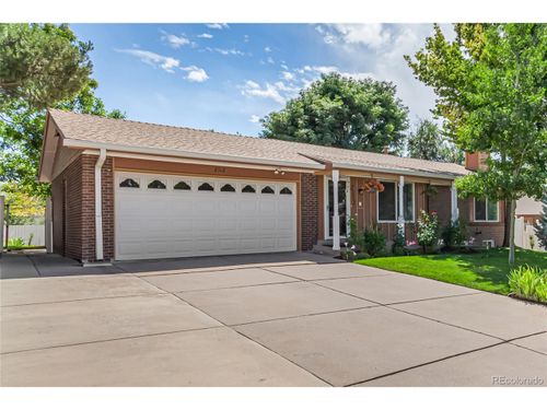 2112 S Olathe St, Aurora, CO, 80013-1218 | Card Image