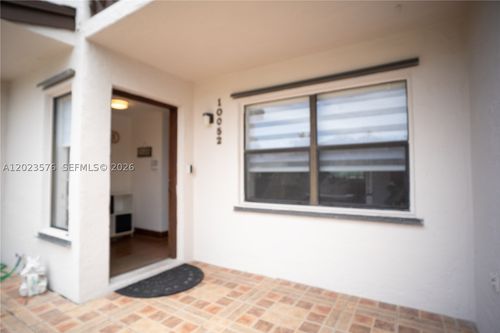 51-5-10052 Nw 41st St, Doral, FL, 33178-2920 | Card Image