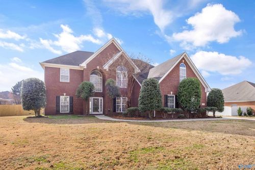 130 River Walk Trl, New Market, AL, 35761-7602 | Card Image