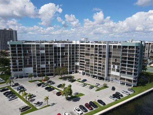 apt-1105-400 Leslie Dr, Hallandale Beach, FL, 33009-2910 | Card Image