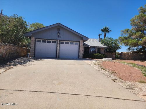 11300 Crater Lake Ave, El Paso, TX, 79936-3864 | Card Image