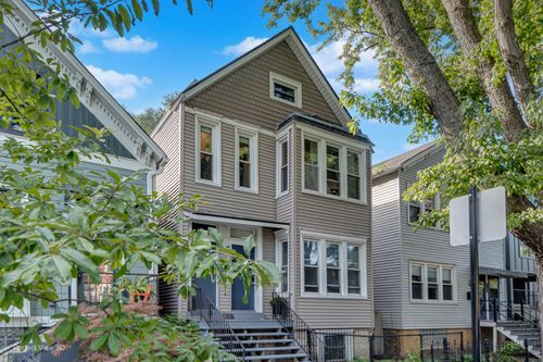 1644 N Mozart Streets, Chicago, IL, 60647 | Card Image
