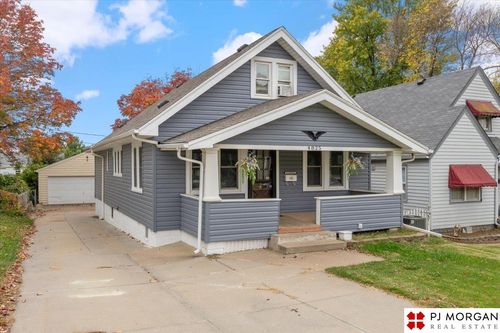 4825 Pine St, Omaha, NE, 68106-2533 | Card Image