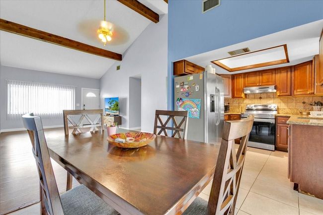 11004 Heathrow St, Townhouse with 3 bedrooms, 2 bathrooms and null parking in ORLANDO FL | Image 7