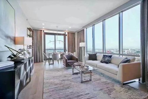 14a-33-66 Farrington, New York, NY, 11354 | Card Image