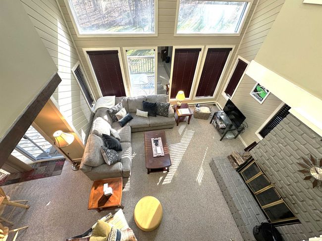 B - 33B Suntec Loop, Condo with 4 bedrooms, 4 bathrooms and null parking in West Dover VT | Image 21
