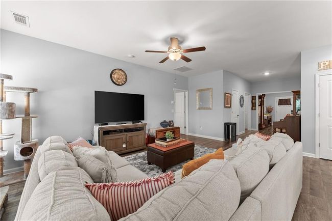 6390 Woodland Station Dr, House other with 4 bedrooms, 4 bathrooms and null parking in Lula GA | Image 10