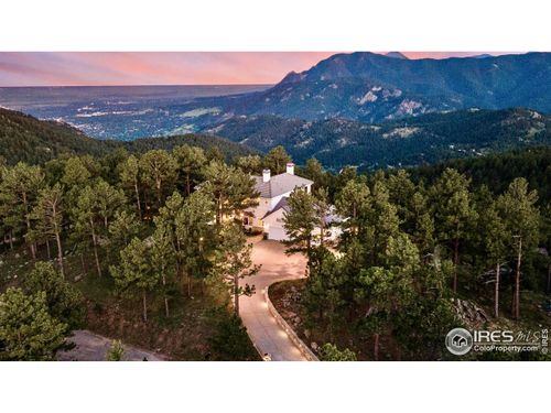 90 Hawk Ln, Boulder, CO, 80304-0421 | Card Image
