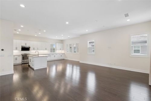 243 Cultivate, Irvine, CA, 92618-1057 | Card Image