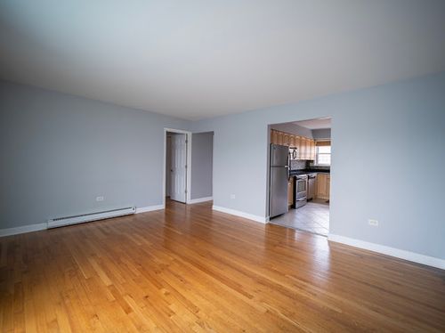 apt-3b-6450 S New England Ave, Chicago, IL, 60638-4860 | Card Image