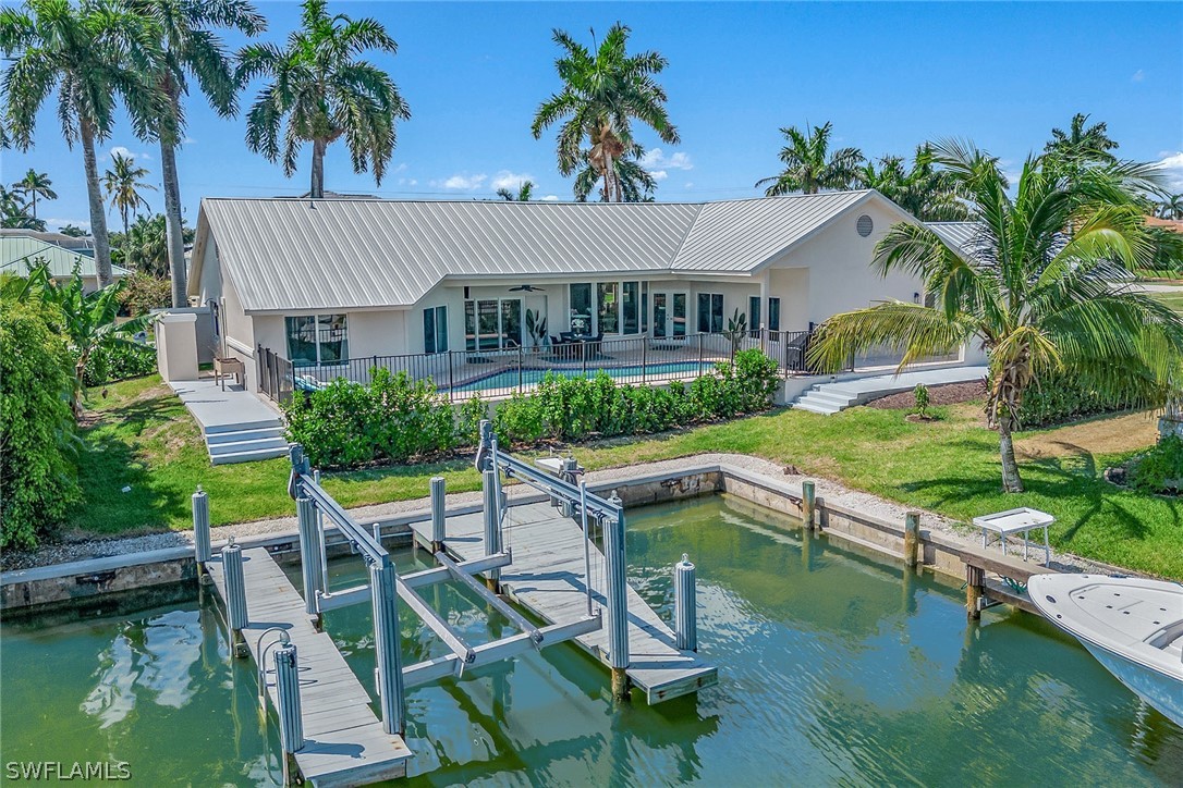 Windbrook Ct, Marco Island, FL 34145