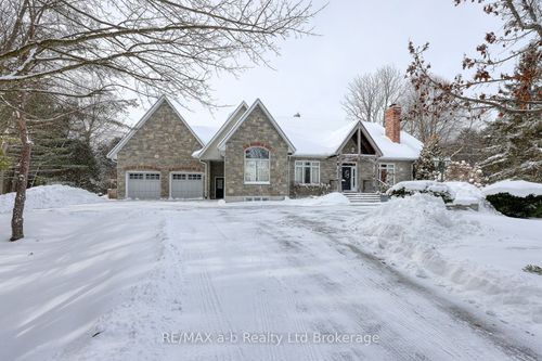 11 Norsworthy Lane, Ingersoll, ON, N5C4G5 | Card Image