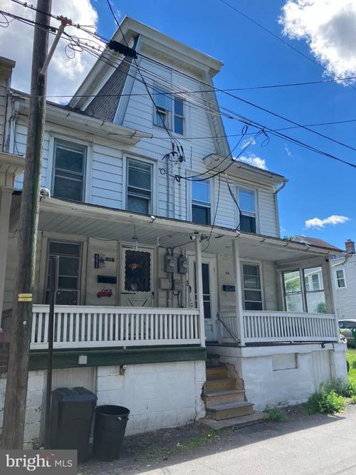 916 W Wood Street, COAL TOWNSHIP, PA, 17866 | Card Image