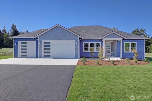 27014 36th Ave Nw, Stanwood, WA, 98292-9460 | Card Image