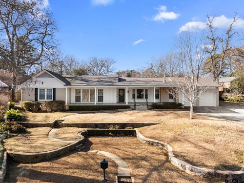 2715 S Robertson Ave, Tyler, TX, 75701-6939 | Card Image