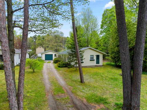806 Livingston Street, Elk Rapids Township, MI, 49629 | Card Image