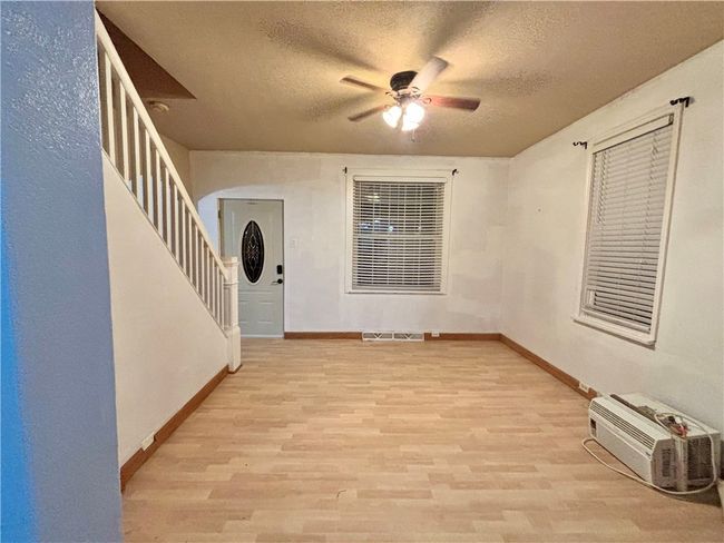 1713 W 8 Th St, House other with 3 bedrooms, 2 bathrooms and null parking in Patterson Hts PA | Image 12
