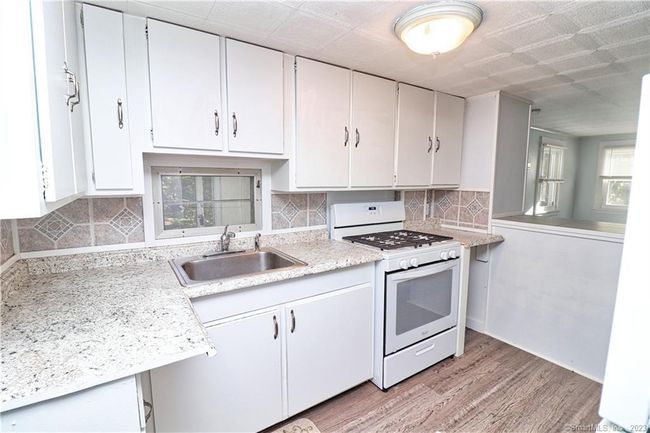 37 Clark Rd, House other with 1 bedrooms, 1 bathrooms and 4 parking in Naugatuck CT | Image 12