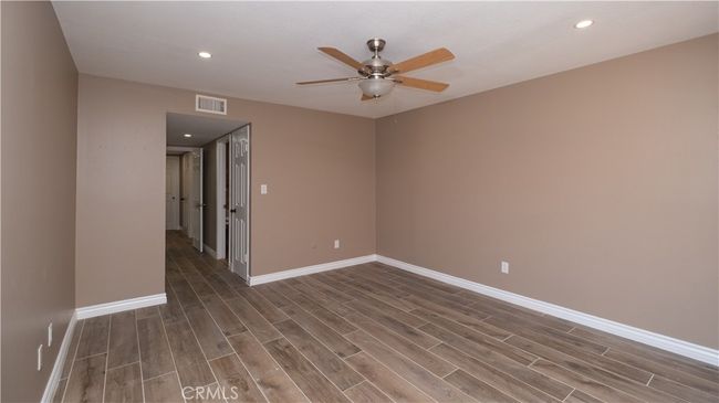 7 Satinwood Way, House other with 2 bedrooms, 2 bathrooms and 2 parking in Irvine CA | Image 13