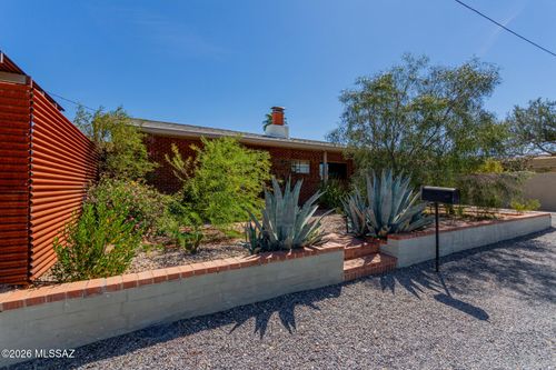 1652 N Palo Verde Blvd, Tucson, AZ, 85716-3213 | Card Image