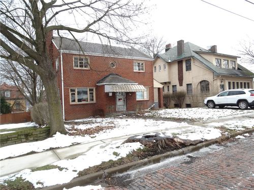 1507 Carnegie Ave, Mckeesport, PA, 15132-4704 | Card Image