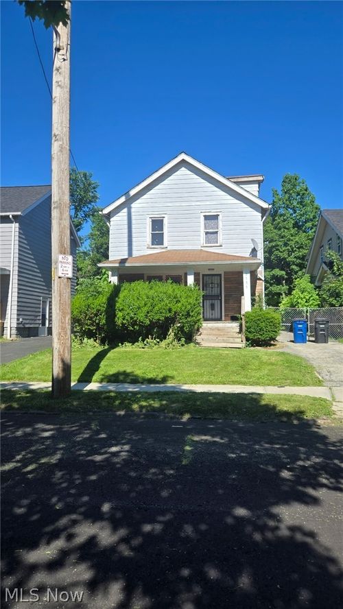 3185 E 134th St, Cleveland, OH, 44120-3225 | Card Image