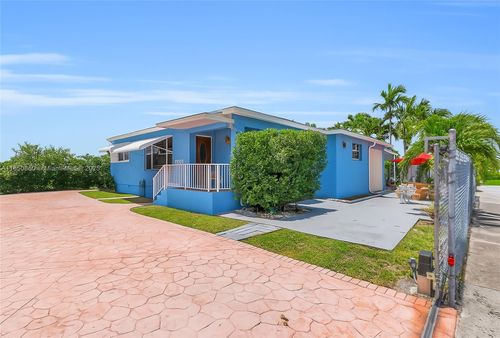 5890 Palm Ave, Hialeah, FL, 33012-2767 | Card Image