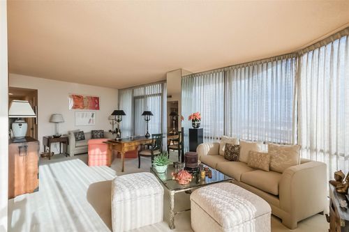 21p-14 Greenway Plz, Houston, TX, 77046-1429 | Card Image