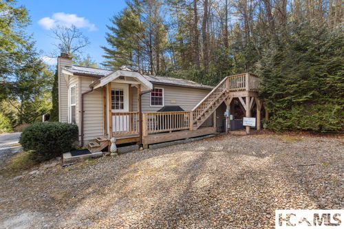 76 High Cotton Ln, Highlands, NC, 28741-9149 | Card Image