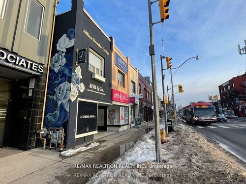 3329A Yonge St, Toronto, ON, M4N2L9 | Card Image