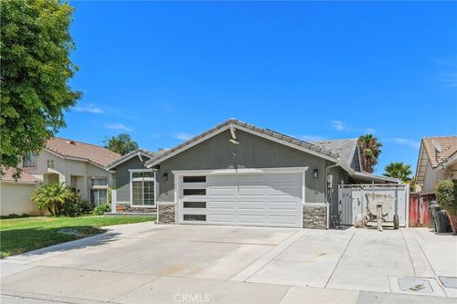 2916 Hampton Ave, Hemet, CA, 92545-5322 | Card Image