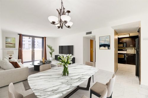 apt-708-1621 Collins Ave, Miami Beach, FL, 33139-3142 | Card Image