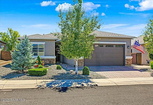 12711 E De La Cruz St, Dewey-Humboldt, AZ, 86327-7266 | Card Image